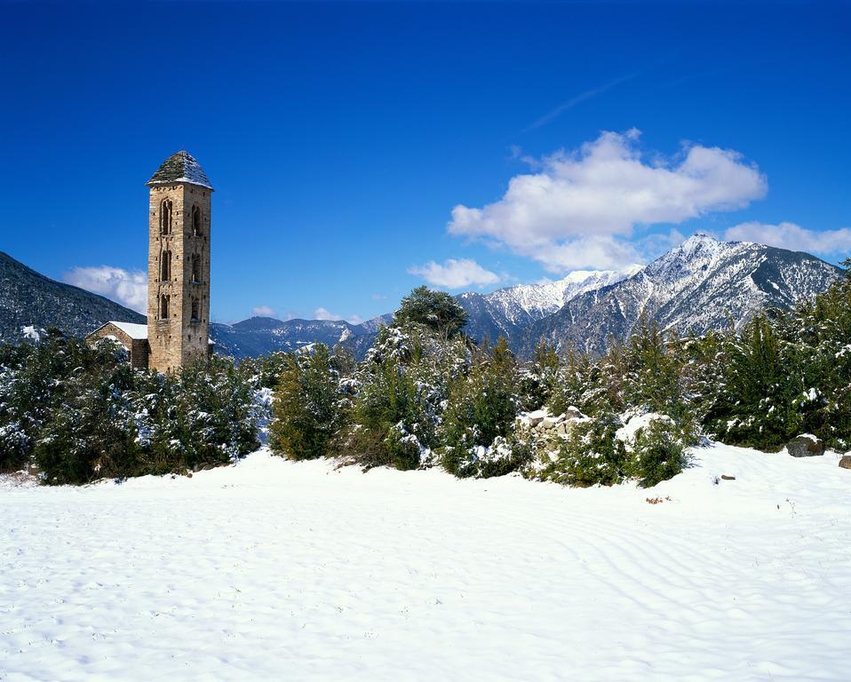 Hotel Les 7 Claus Andorra la Vella Exterior photo